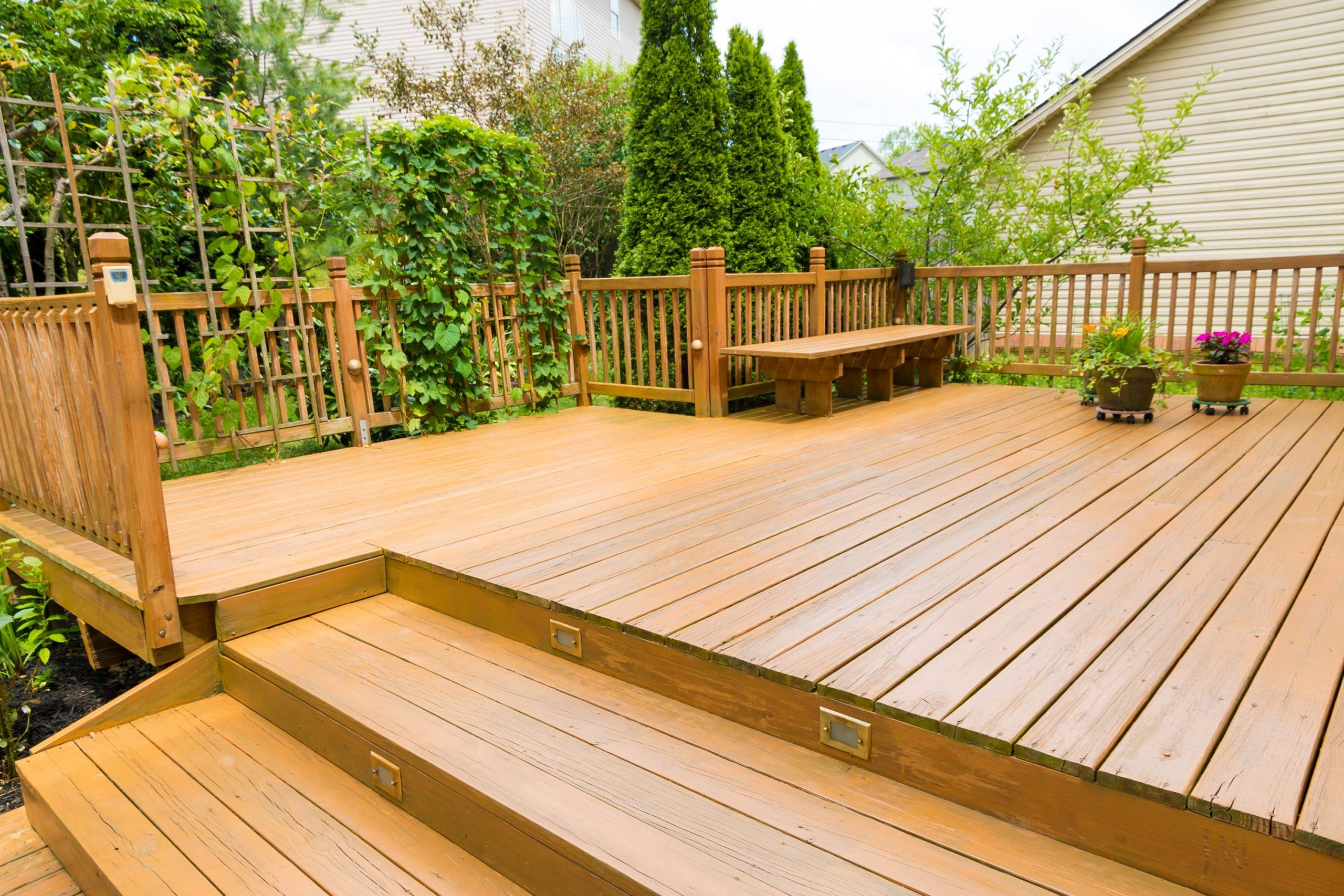 Top Considerations for Choosing Composite Decking